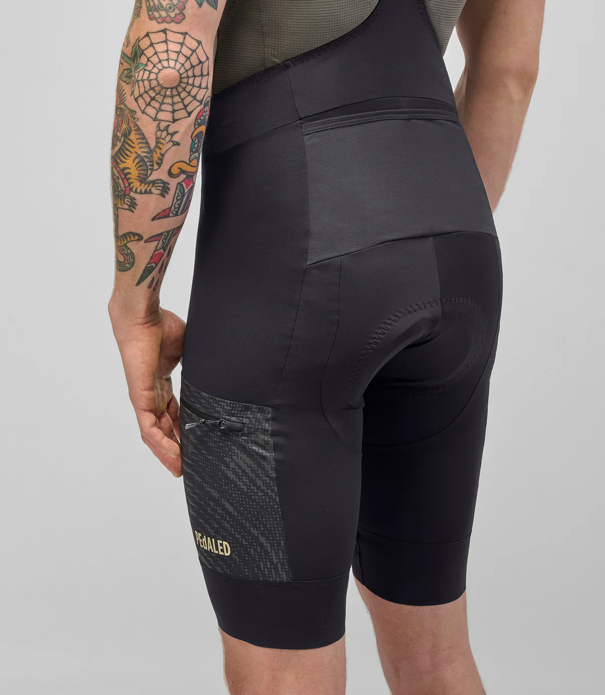 PEDALED Odyssey Bib Shorts - Black - Image 5
