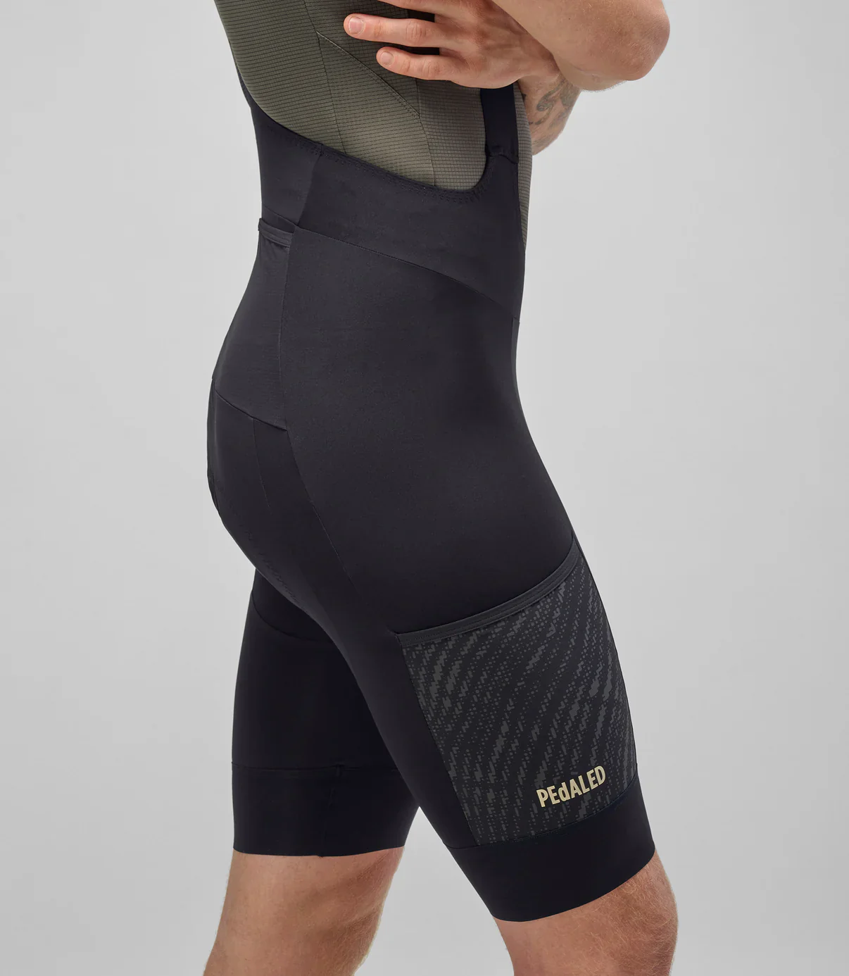 PEDALED Odyssey Bib Shorts - Black - Image 7