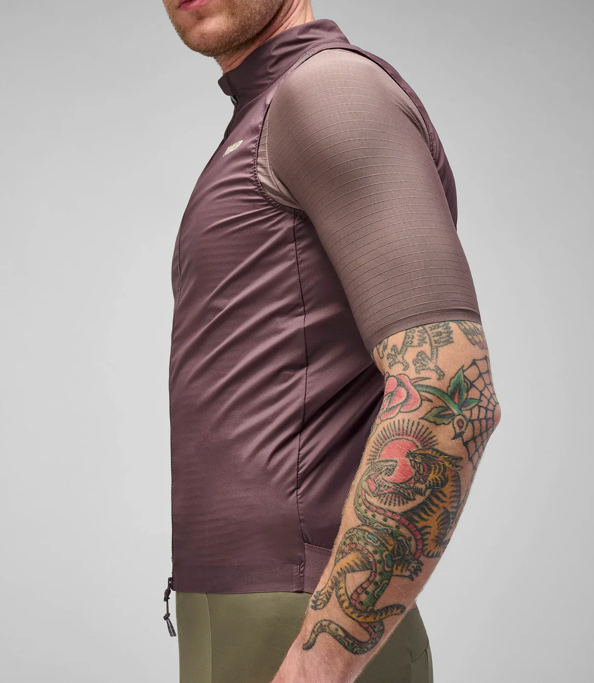 PEDALED Odyssey High Visibility Vest - Burgundy - Image 8