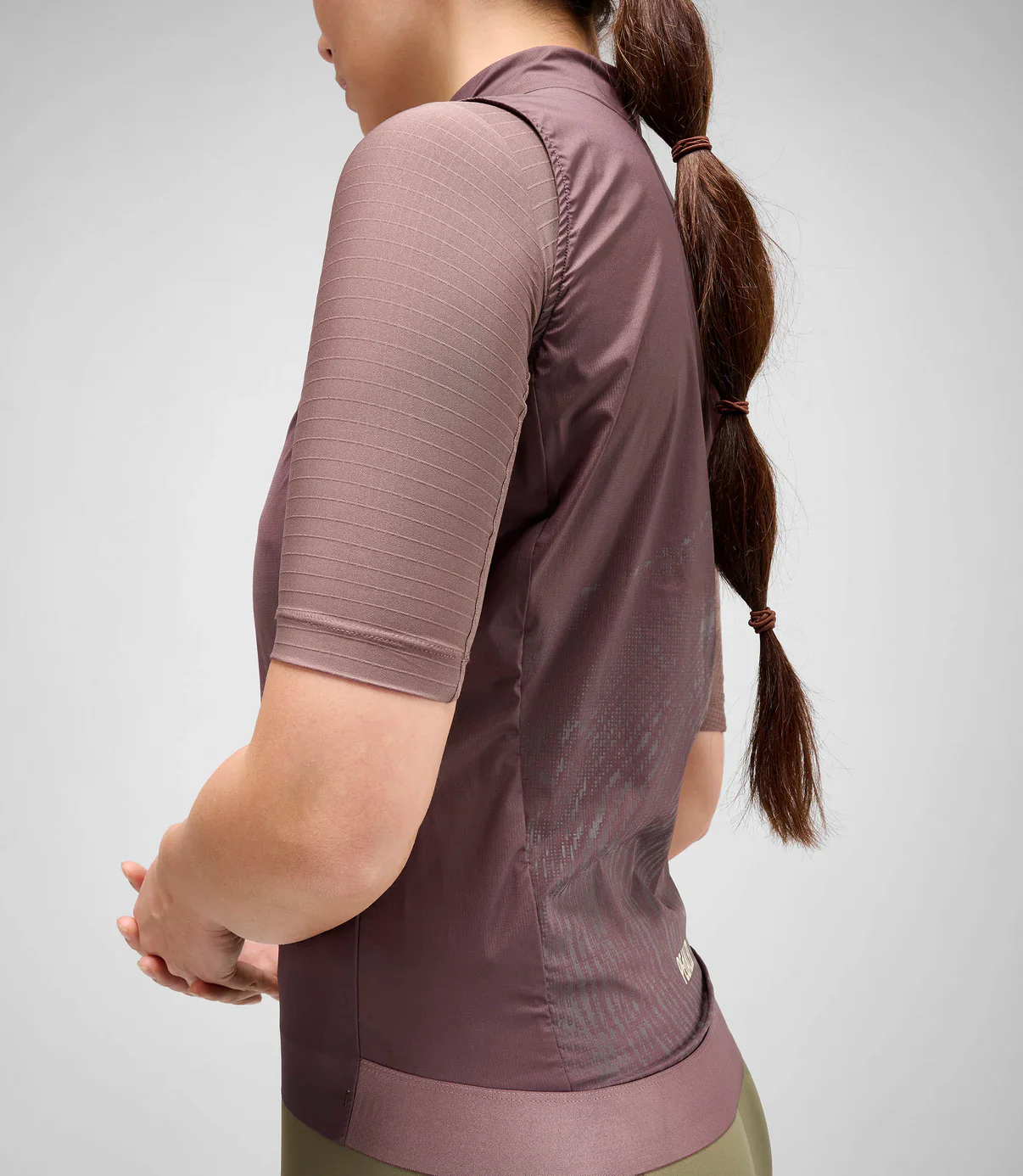 PEDALED Odyssey High Visibility Women Vest - Burgundy - Image 7
