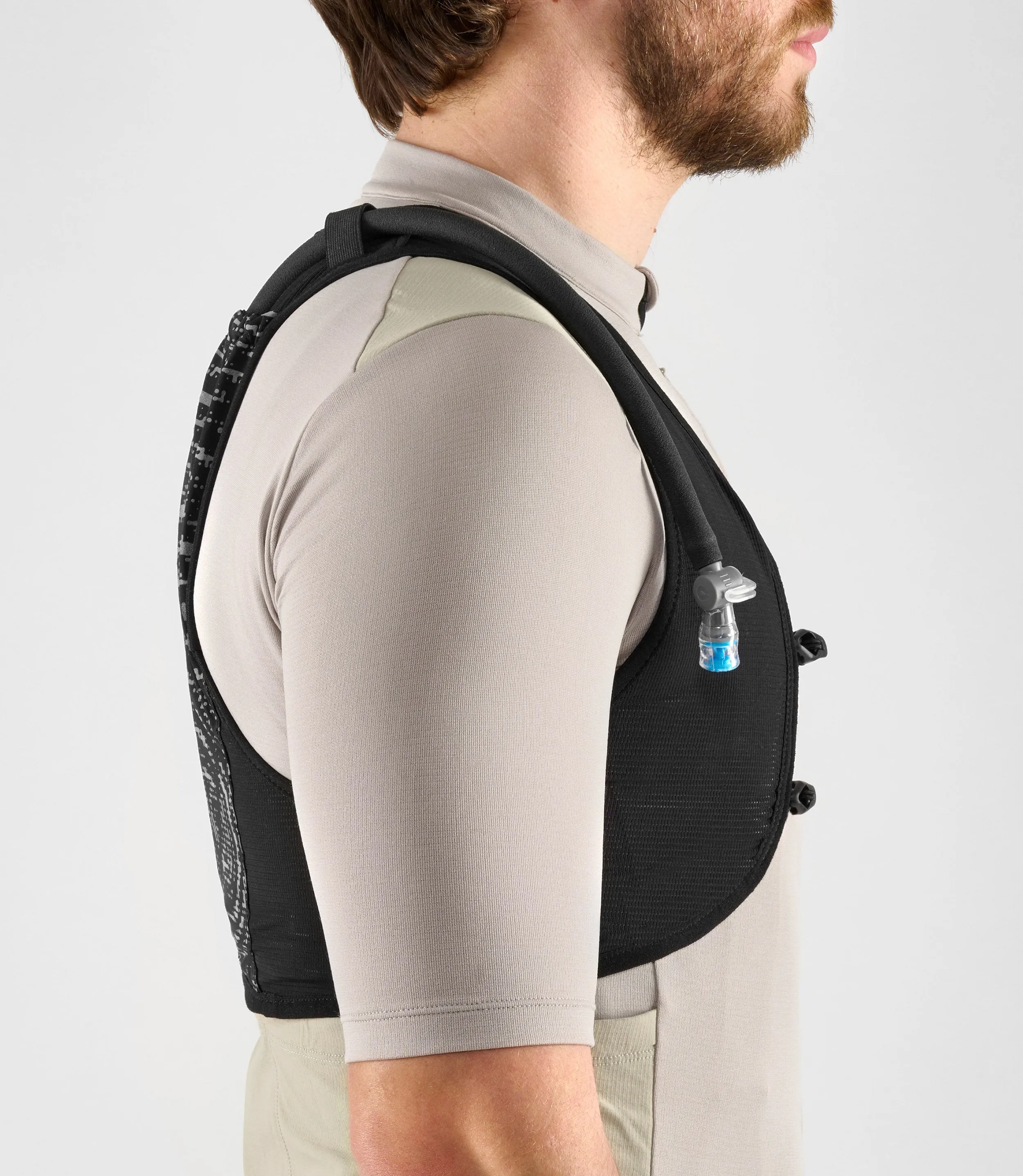 PEDALED Odyssey Hydrovest - Black - Image 12