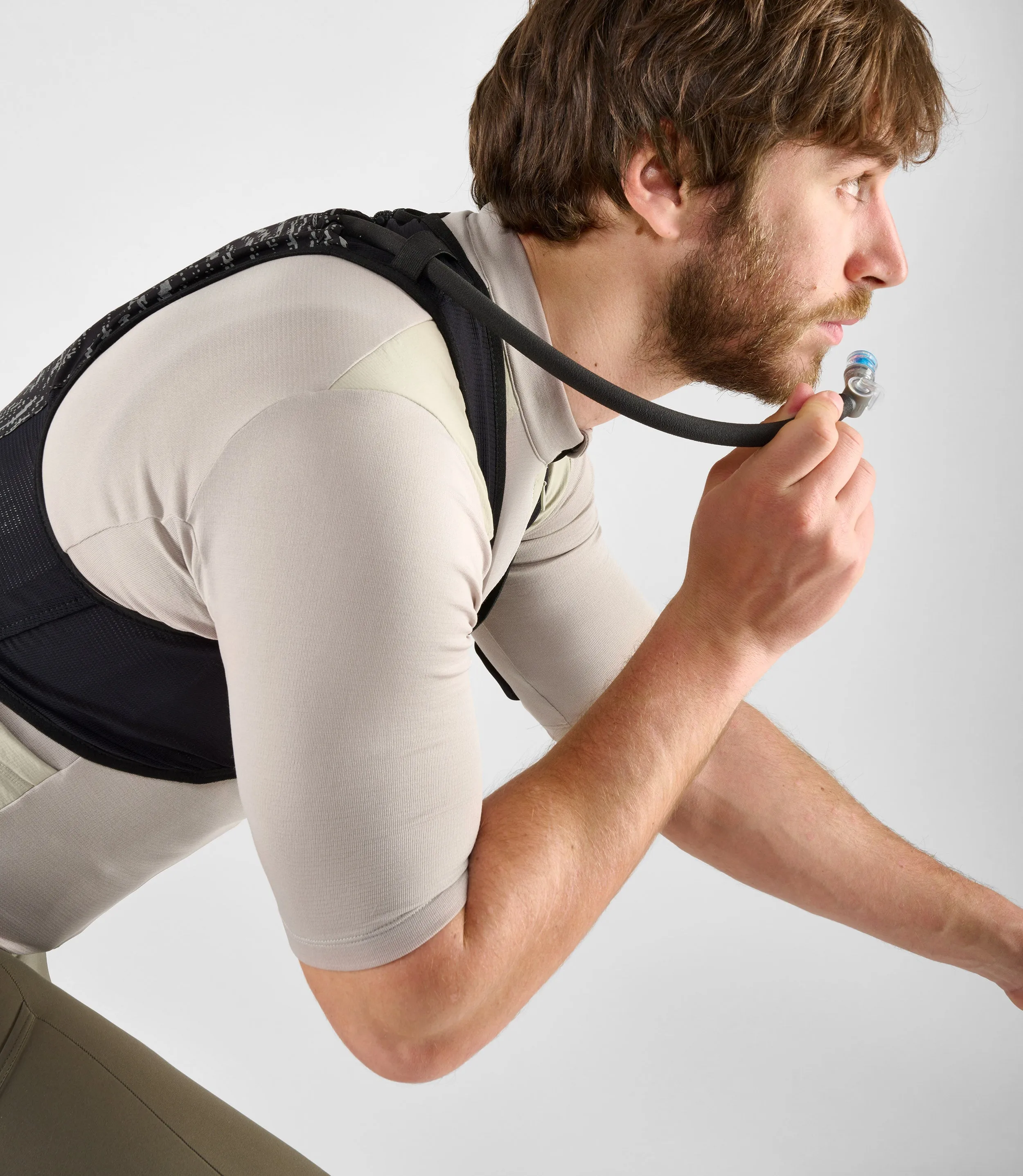 PEDALED Odyssey Hydrovest - Black - Image 6