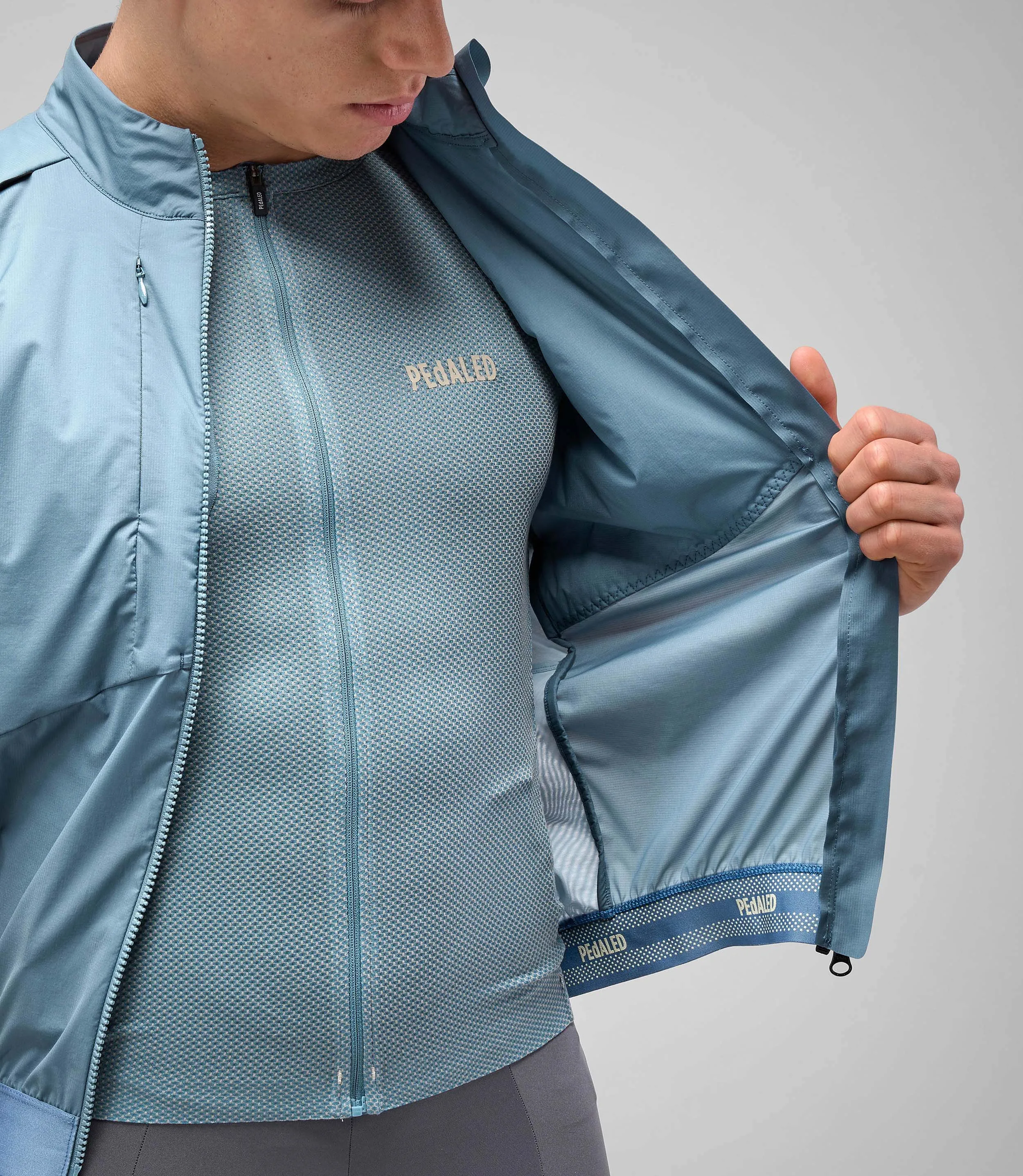 PEDALED Odyssey Insulated Vest - Blue - Image 7