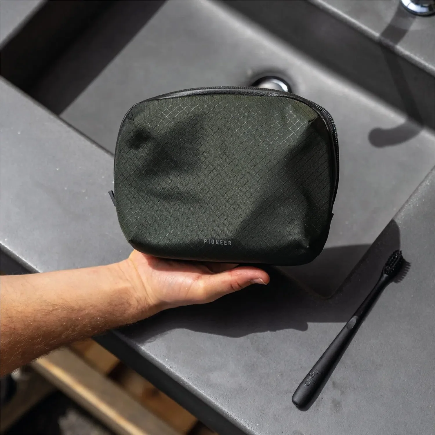 PIONEER Global Pouch - Forest - Image 6