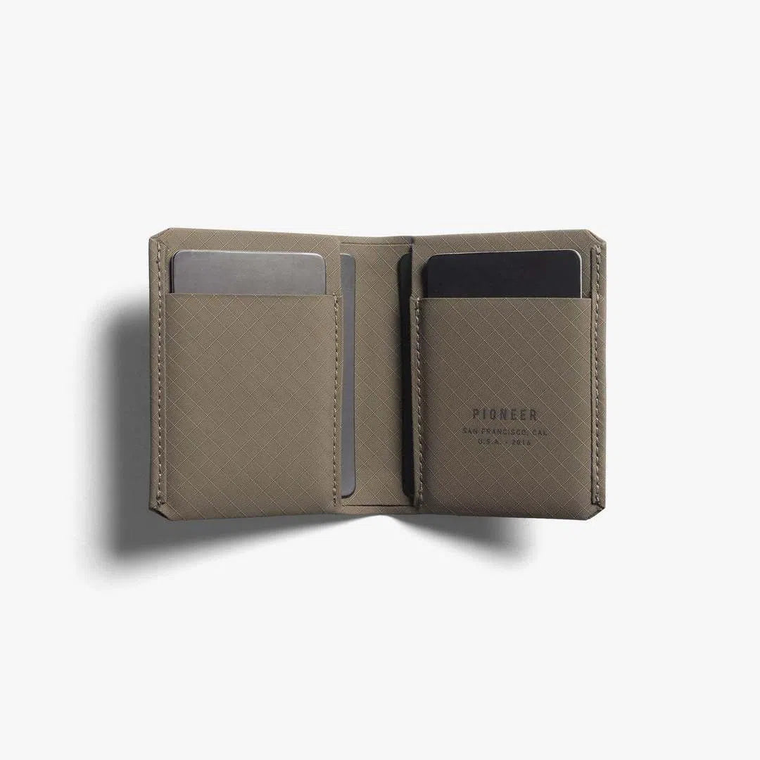PIONEER Matter Bifold Wallet - Earth - Image 2