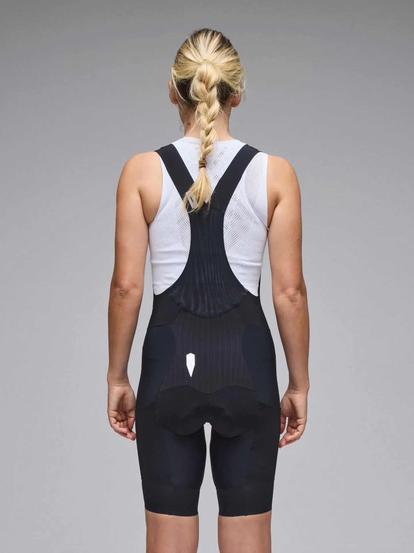 Q36.5 Adventure Cargo Bib Shorts Women - Black - Image 4