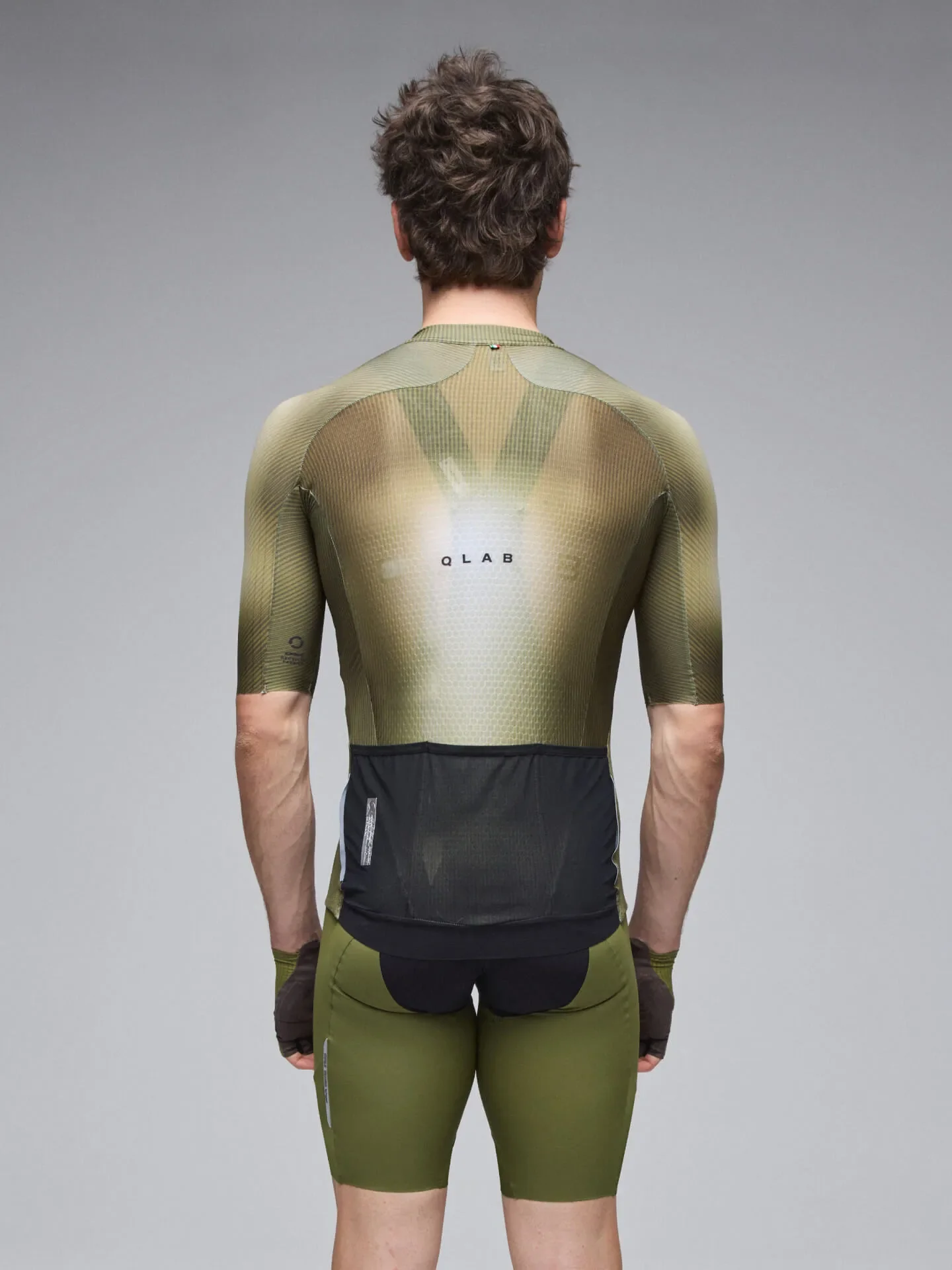 Q36.5 Gregarius Clima QLAB Jersey Drab - Green - Image 4