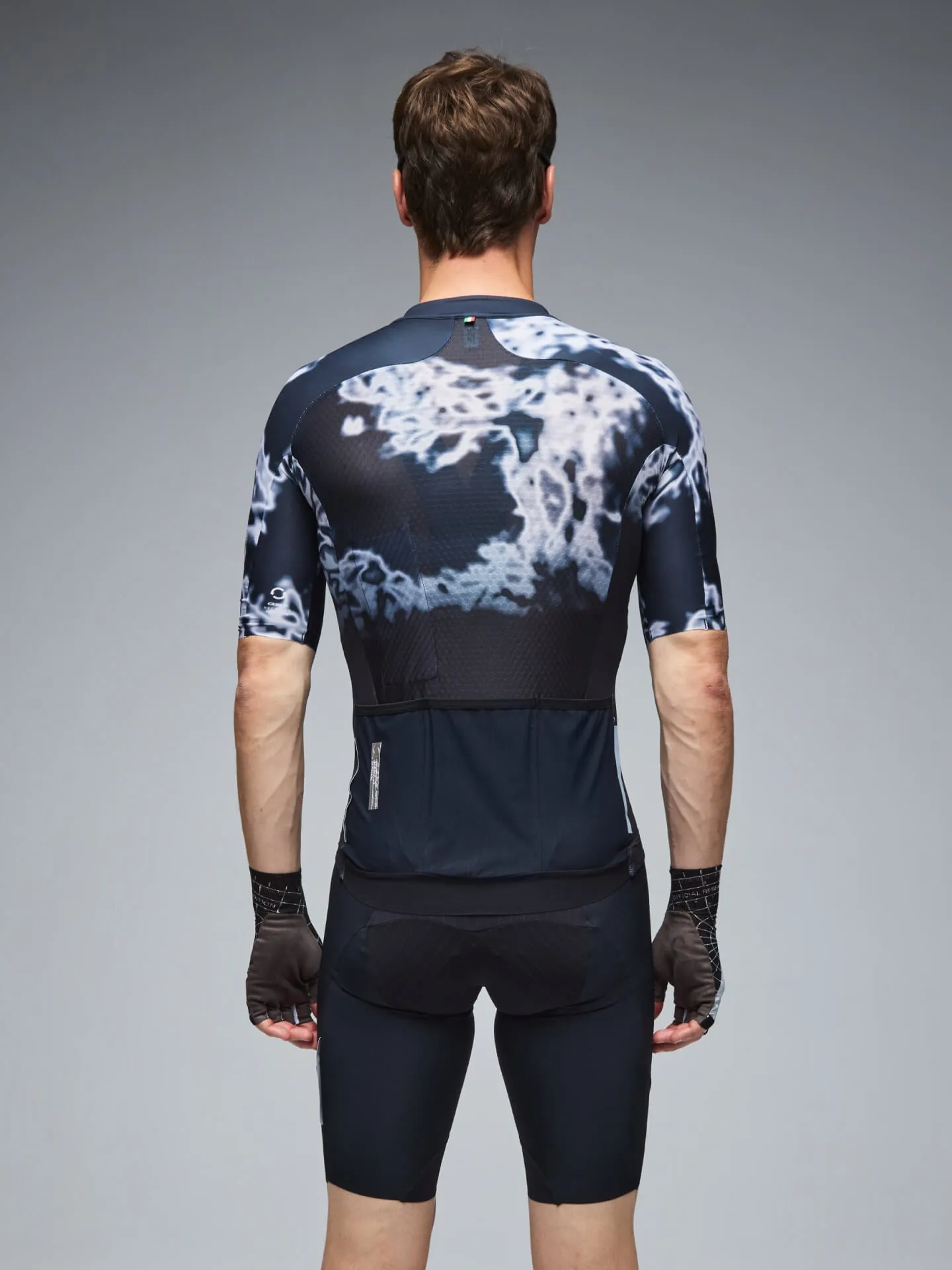 Q36.5 Gregarius Clima Weathermap Jersey - Black - Image 4