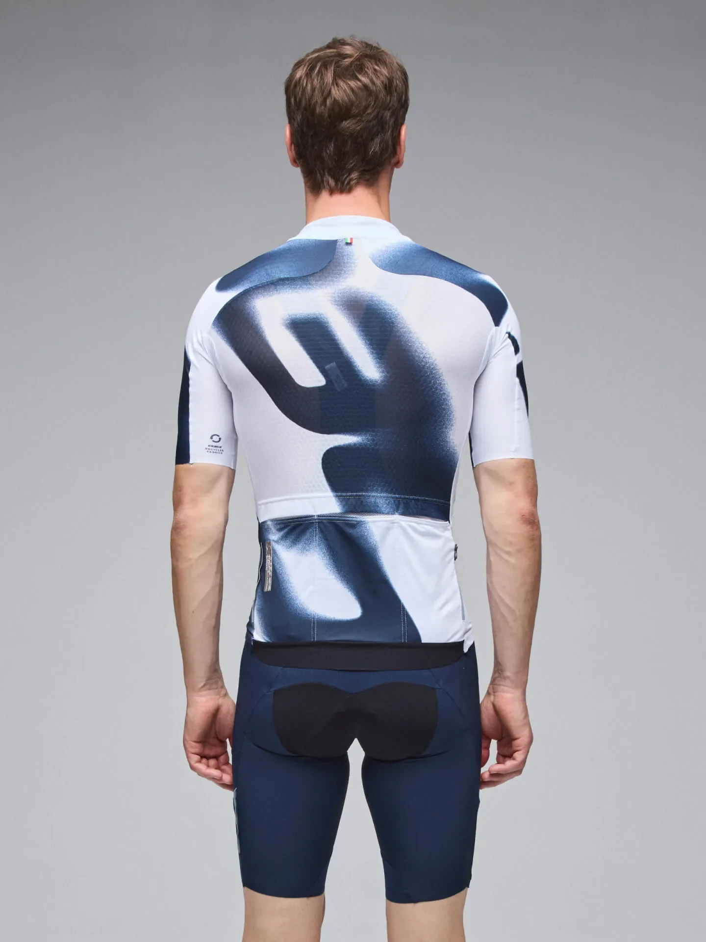 Q36.5 Gregarius Pro Big Logo Jersey - White - Image 2