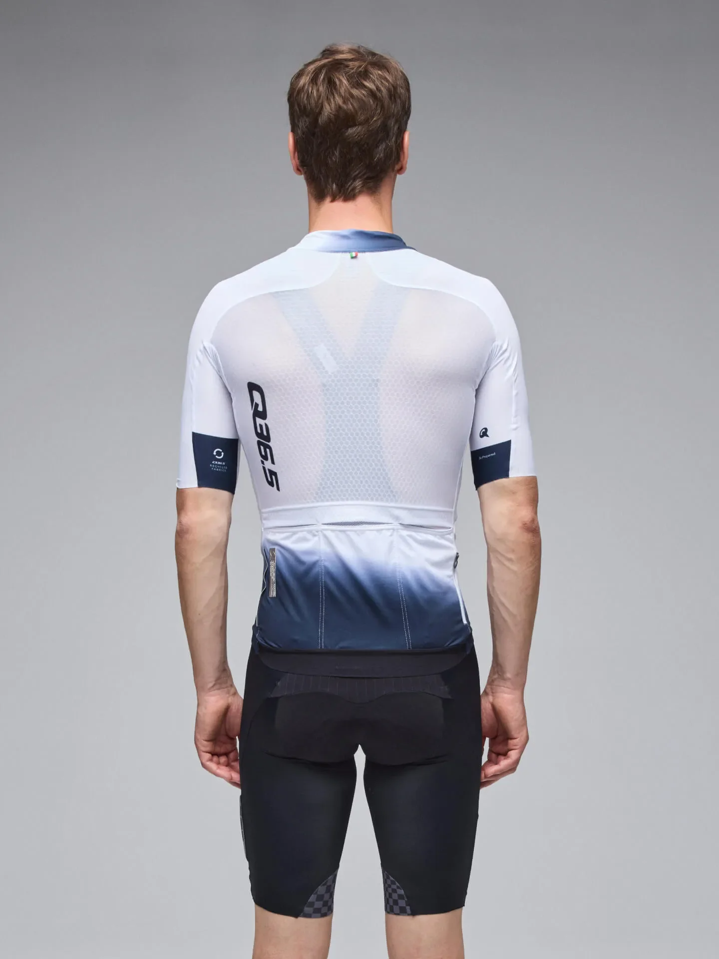Q36.5 Gregarius Pro Collar Fade Jersey - White - Image 4