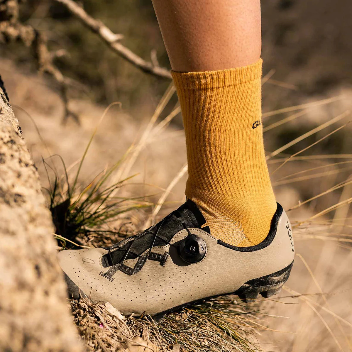 QUOC ALL ROAD SOCKS - AMBER - Image 3