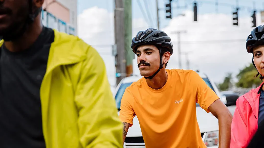 RAPHA Commuter Reflective TShirt - Dark Yellow - Image 11