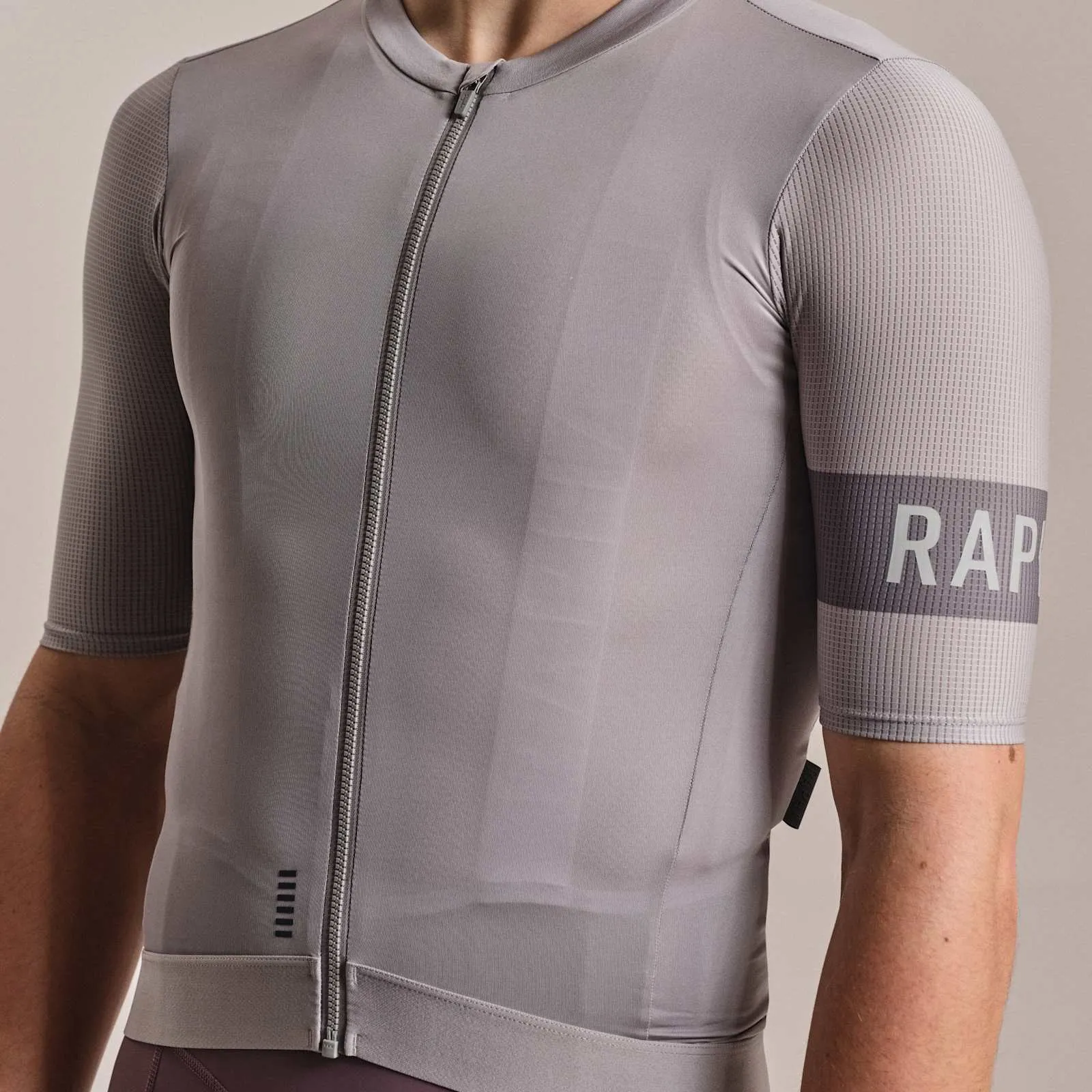 RAPHA Pro Team Jersey II - SIG Smoky Silver/Dark Grey - Image 5