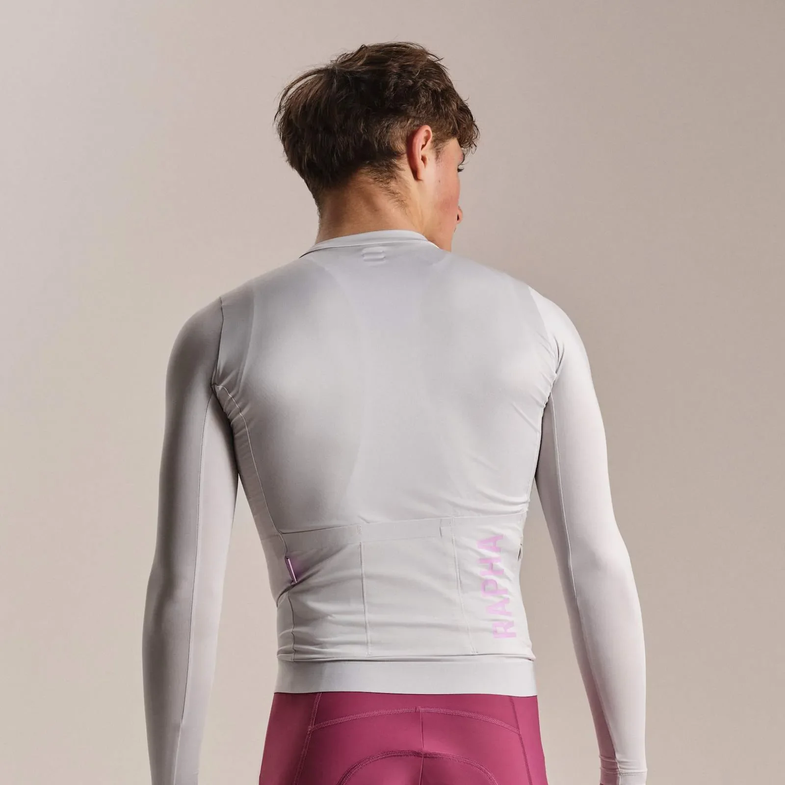 RAPHA Pro Team Long Sleeve Lightweight Jersey III - SQU Silver/Quartz - Image 4