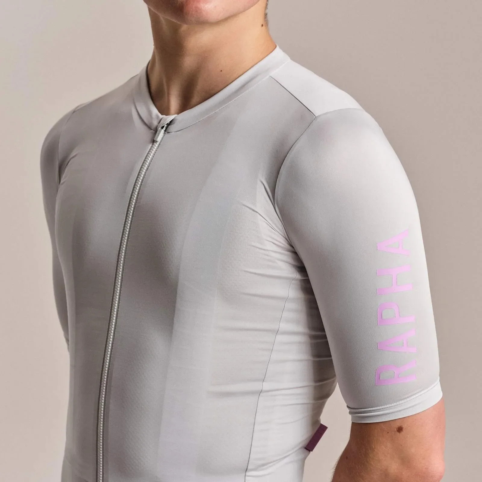 RAPHA  Men's Pro Team Training Jersey III - Silver/Quartz - Image 5