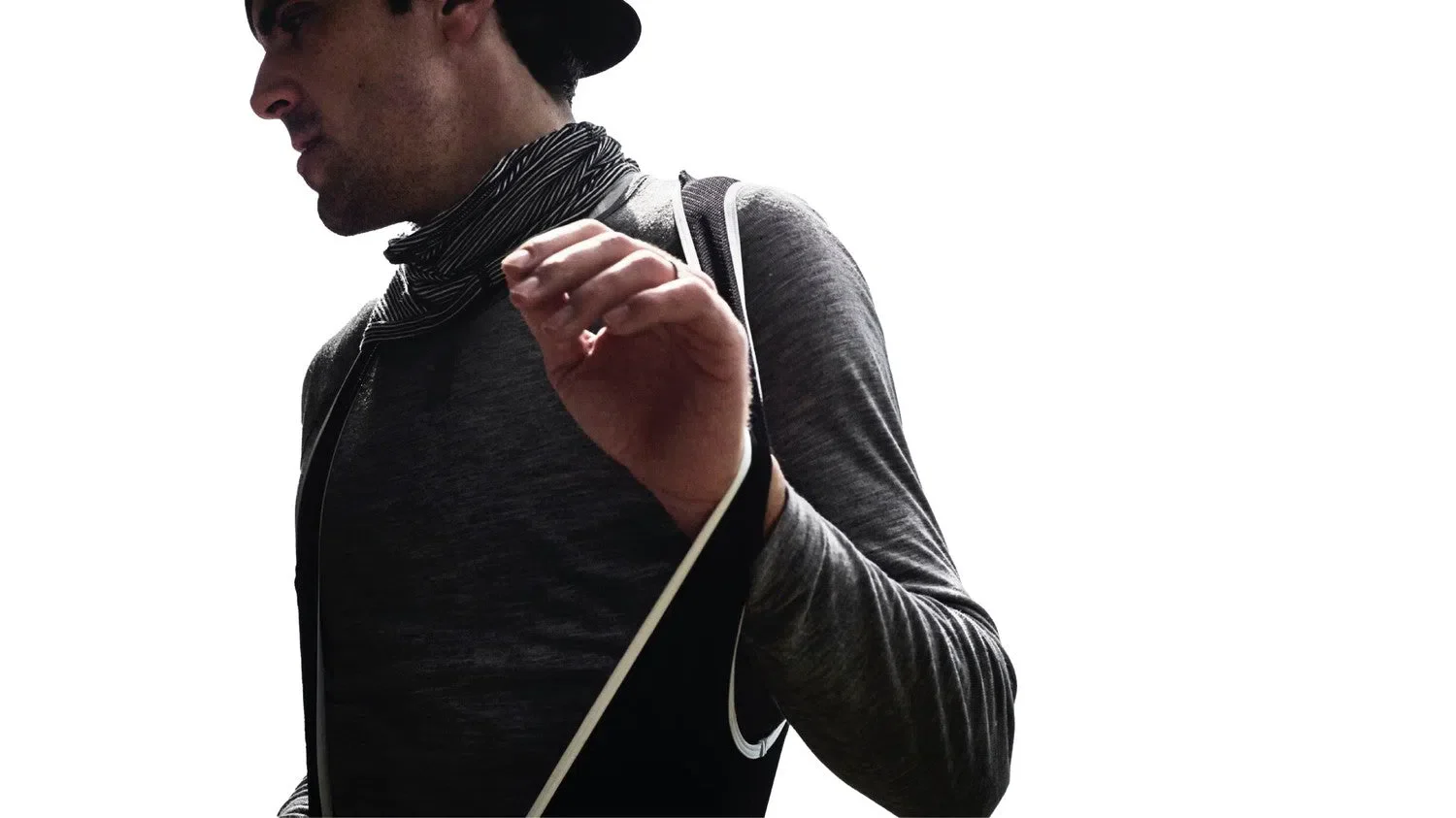 RAPHA Merino Base Layer Long Sleeve - Grey - Image 4
