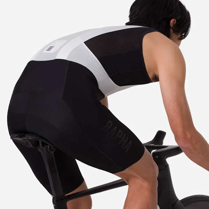 RAPHA Pro Team Bib Shorts III Regular - BLW Black/White - Image 8