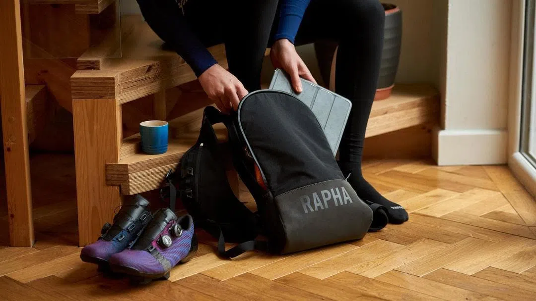 RAPHA Pro Team Lightweight Backpack - Black - Image 5