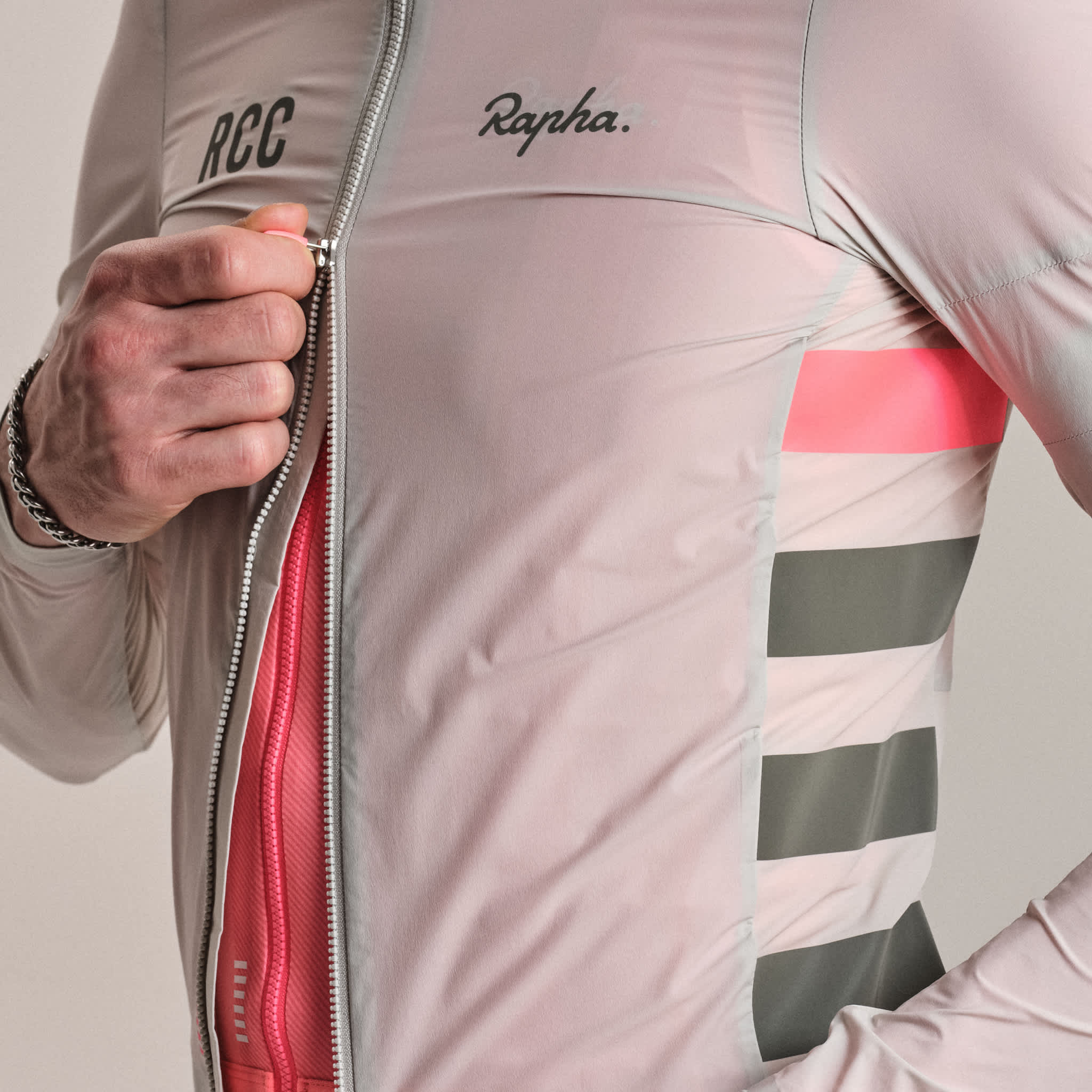 RAPHA RCC Pro Team Lightweight Wind Jacket - GSK Grey/Smoke - Image 3