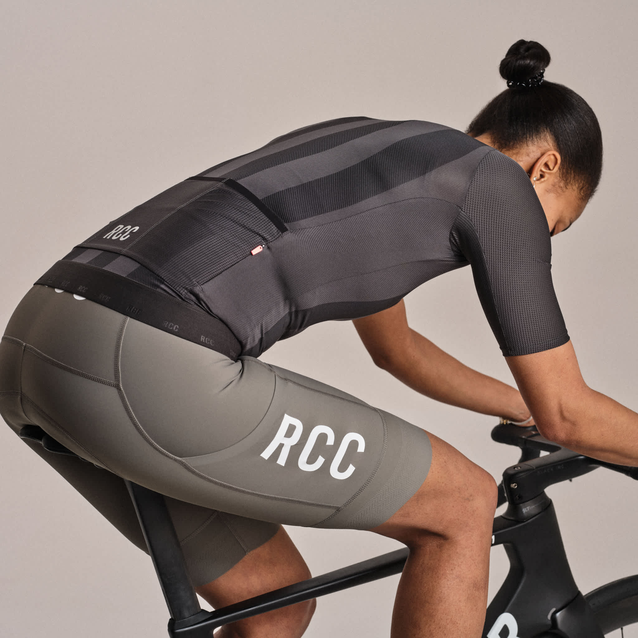 RAPHA RCC Pro Team Women  Jersey - Stealth/Black - Image 5