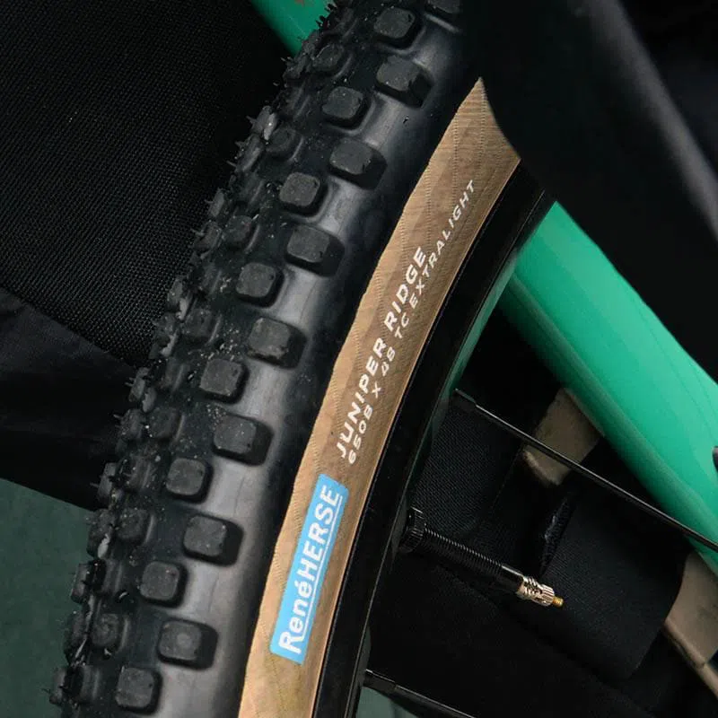 RENE HERSE Gravel Tyre Juniper Ridge TC Endurance - Dark Tan - Image 3