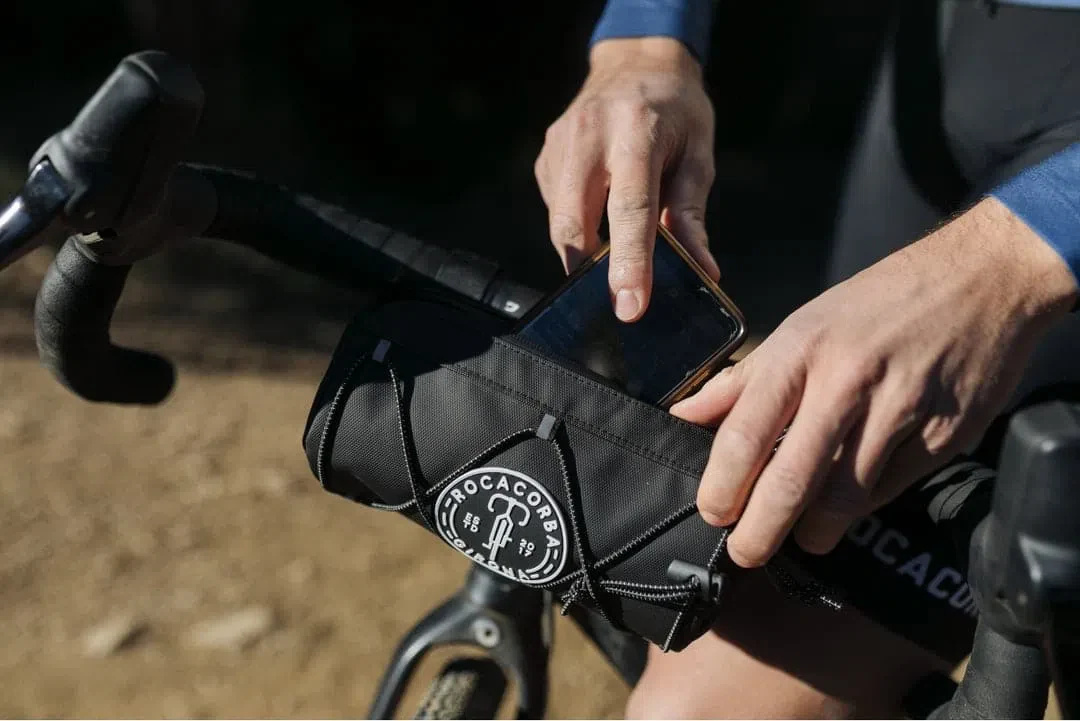 ROCACORBA Handlebar Bag - Black - Image 2