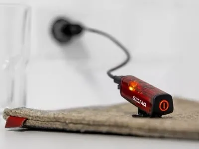 Sigma BATTERY REAR LIGHT BLAZE LED USB WITH BRAKE LIGHT FUNCTION - Red - Image 2