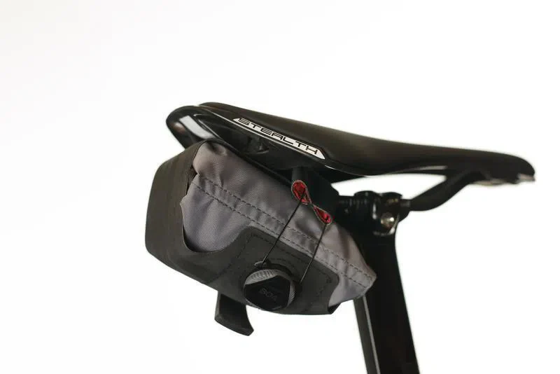 SILCA Seat Roll Asymmetrico SI1231 Saddle Bag - Black - Image 4
