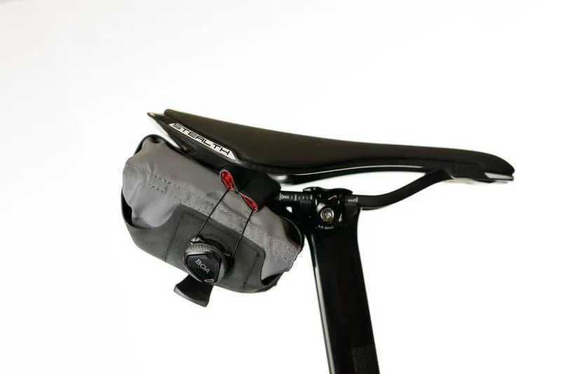 SILCA Seat Roll Asymmetrico SI1231 Saddle Bag - Black - Image 6