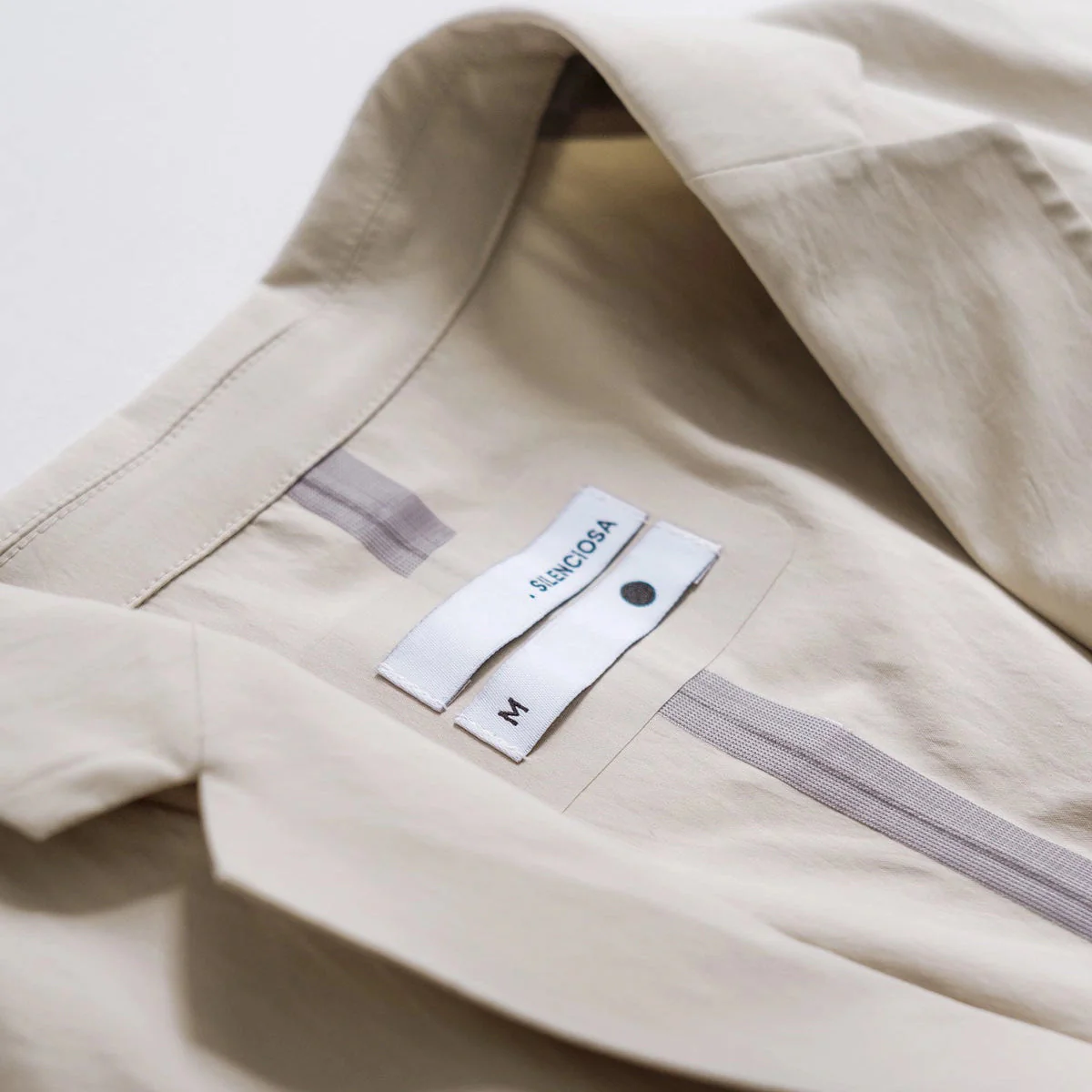 SILENCIOSA Light Blazer - Beige - Image 3