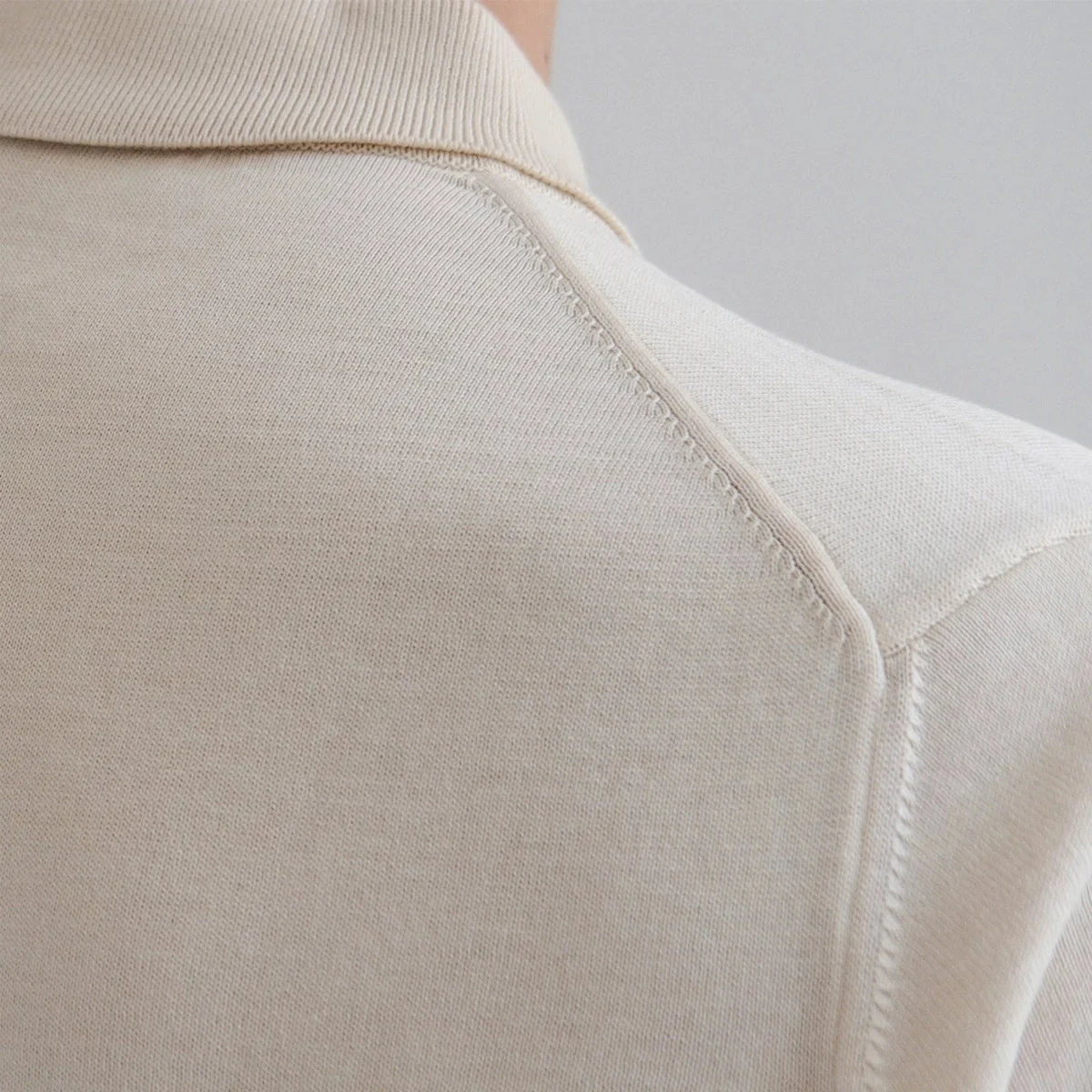 SILENCIOSA Light Polo - Beige - Image 4