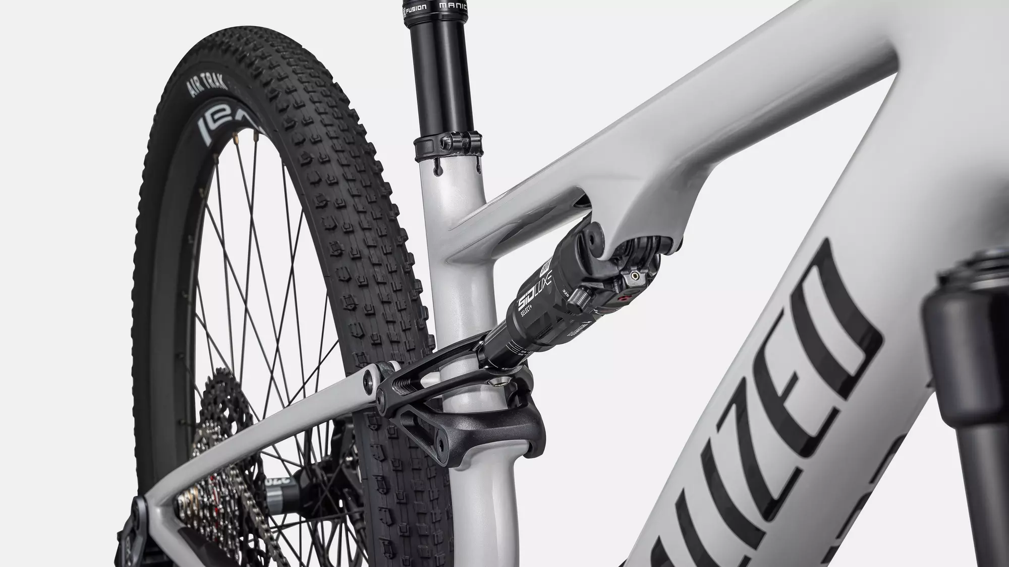 SPECIALIZED Epic 8 Expert 2026 Shimano GX Eagle AXS Mountain Bike - Gloss Dolomite Metallic / Obsidian - Image 6