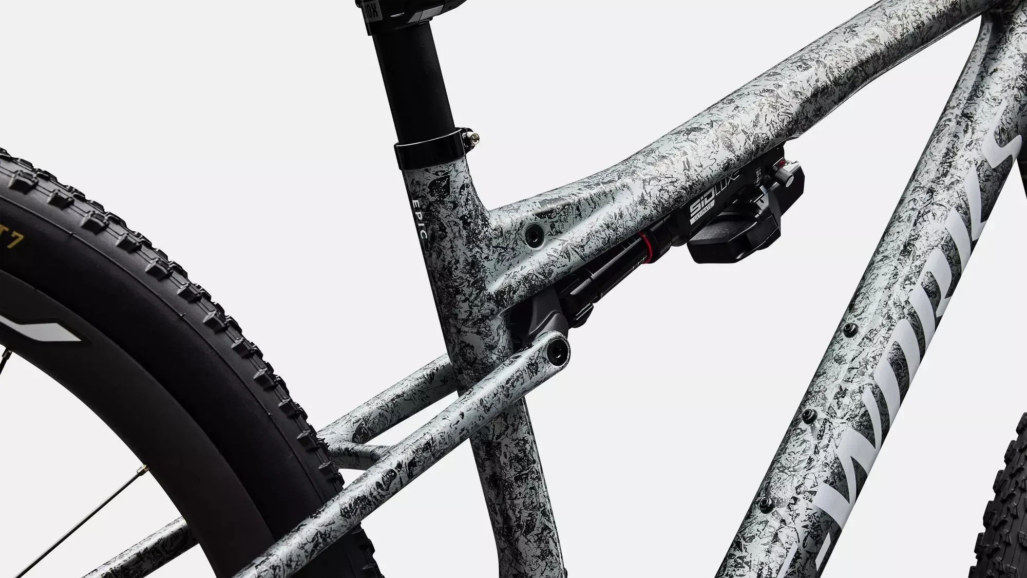 SPECIALIZED S-Works Epic 9 Complete MTB - Gloss Metallic Obsidian Multi Color Dry Impasto/ Metallic White Silver - Image 7