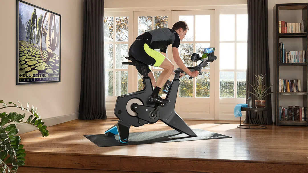 TACX Neo Bike Smart Bike - Carbon Black - Image 4