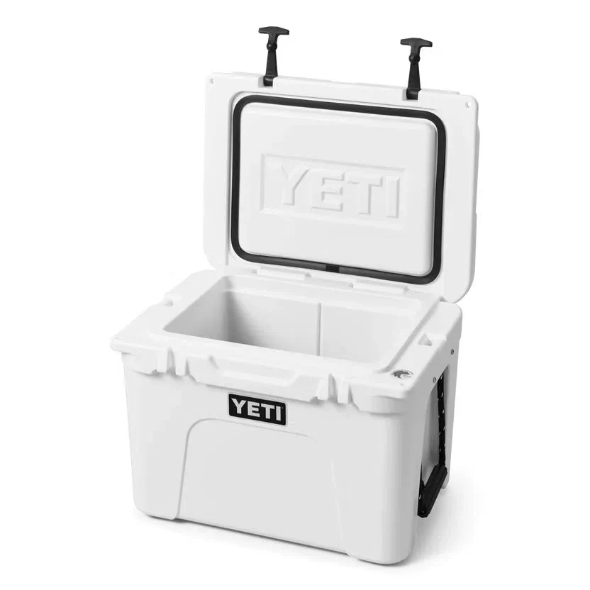 YETI Tundra 35 Cool Box - White - Image 2