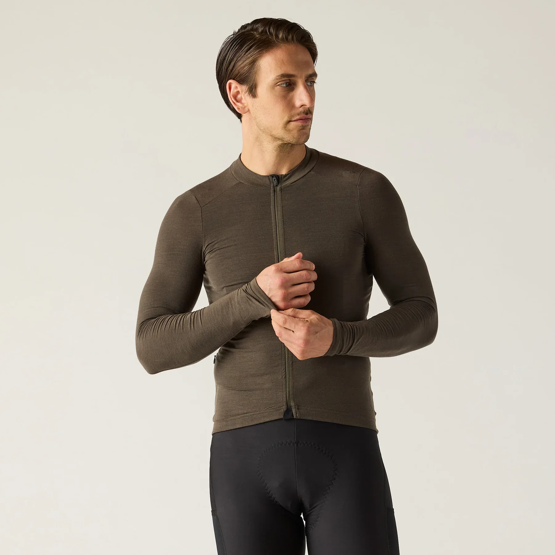 VELOCIO Luxe Merino Long Sleeve Jersey - Black Olive - Image 4