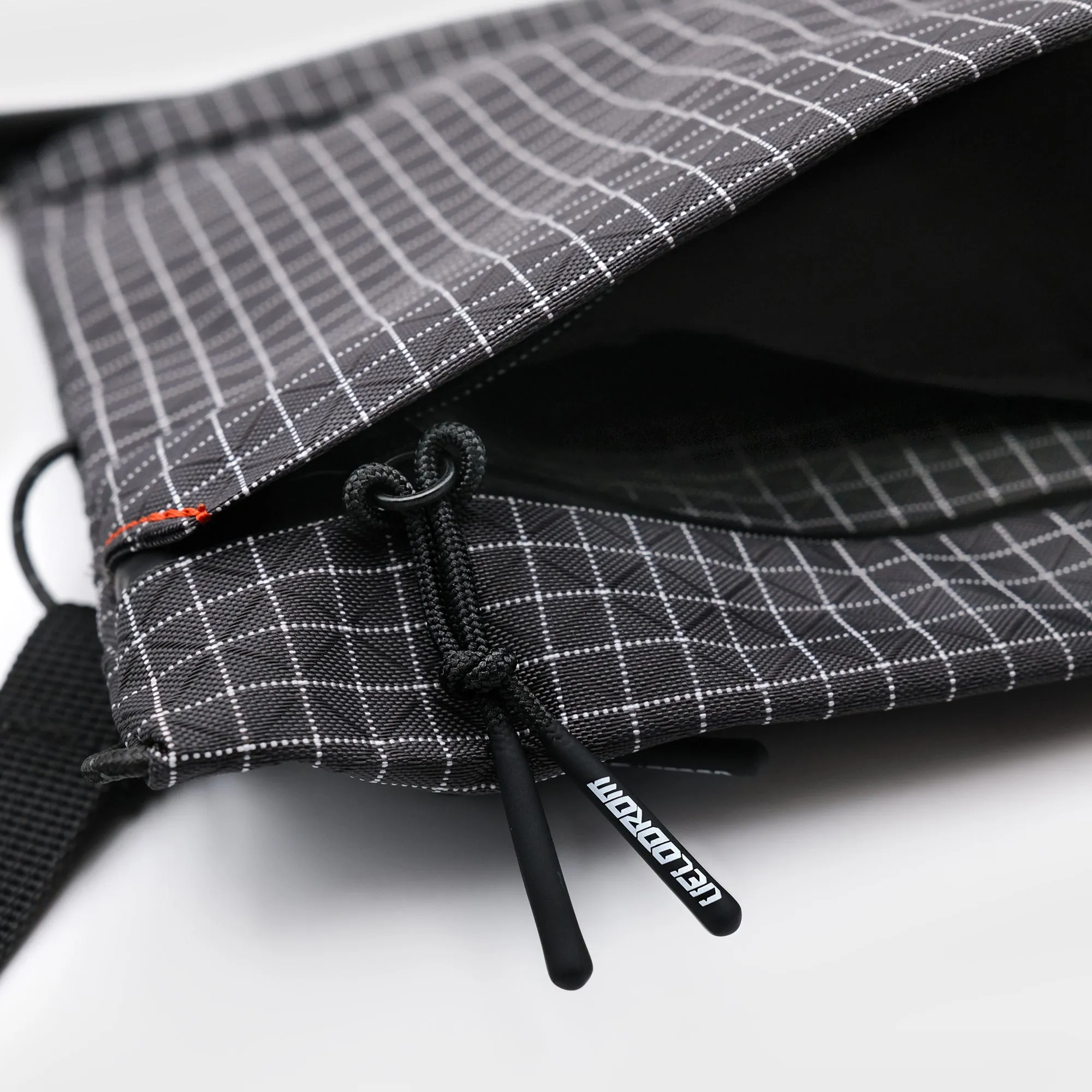Velodrom Logo Technical Musette MID - Subtle Grey - Image 5