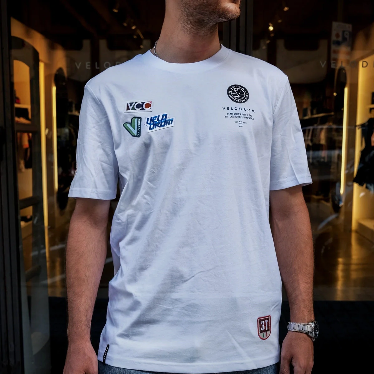 VELODROM Multi Patch Tshirt SS24 - Whit - Image 2