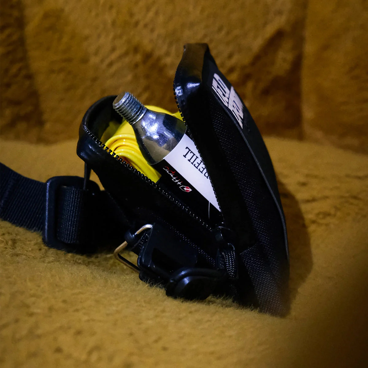 VELODROM RaceDay by Cordel Compact Road Saddle Bag - Black/White Graphic - Image 6