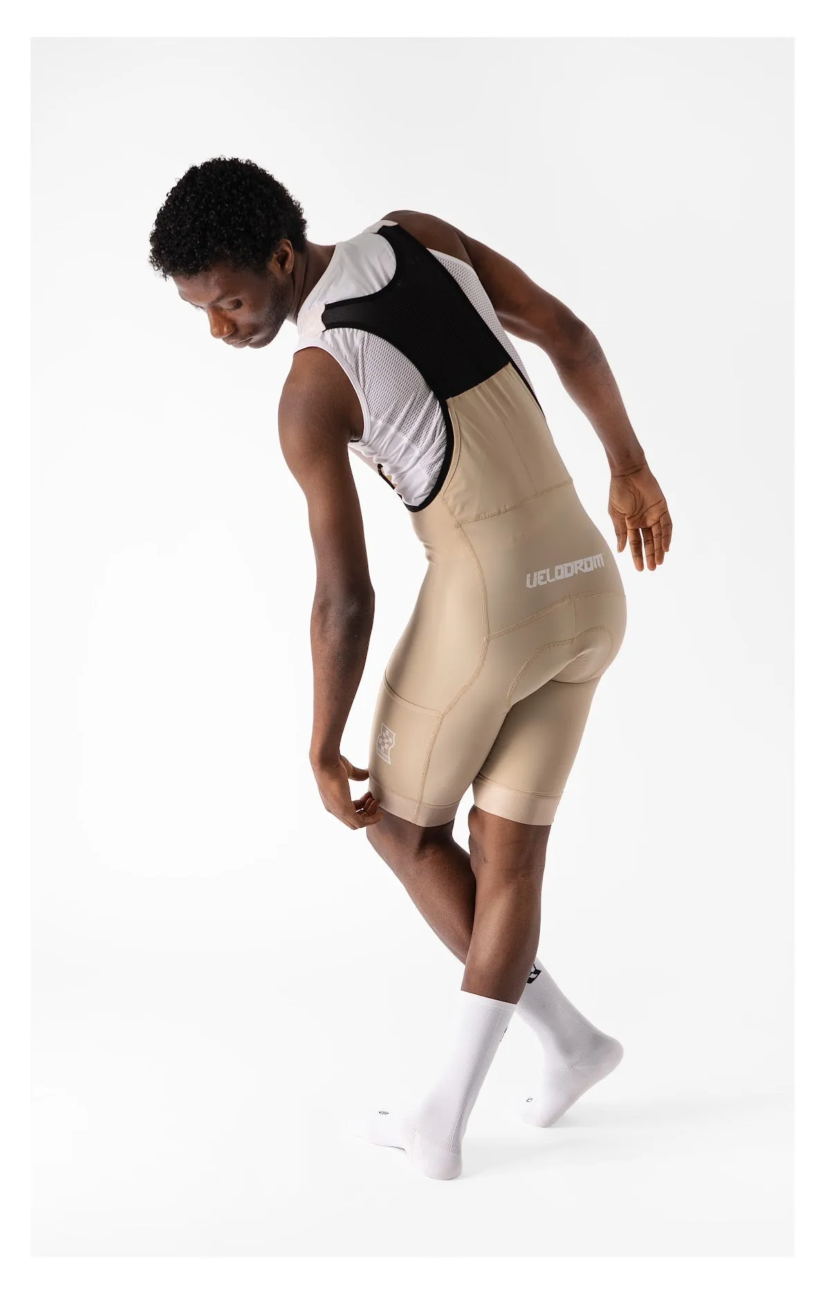 VELODROM Raceday 3.0 Cargo Bib Shorts - Soft Beige - Image 2