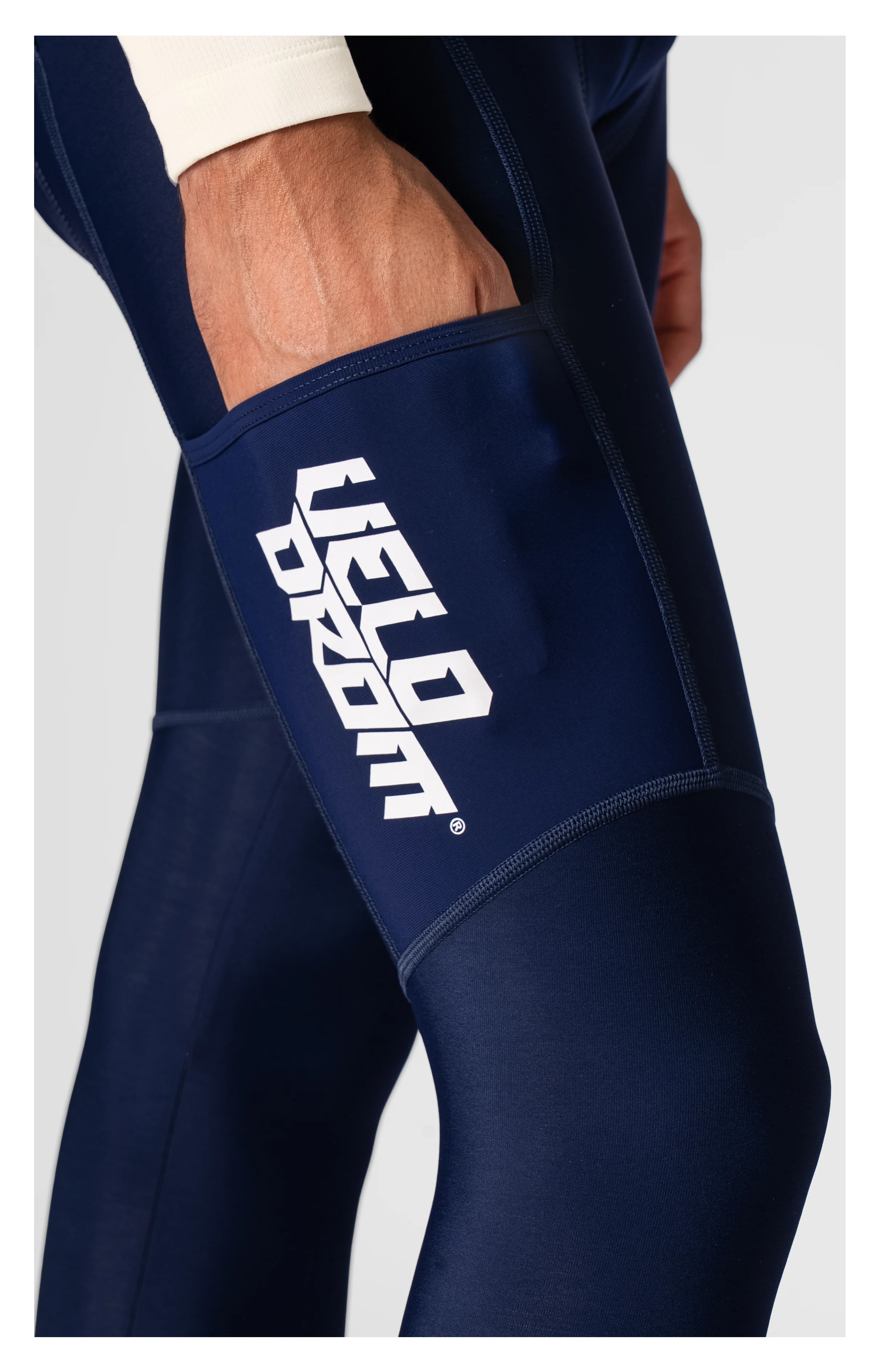 VELODROM RaceDay 3.0 Thermal Cargo Bib Tights - Navy/White - Image 4