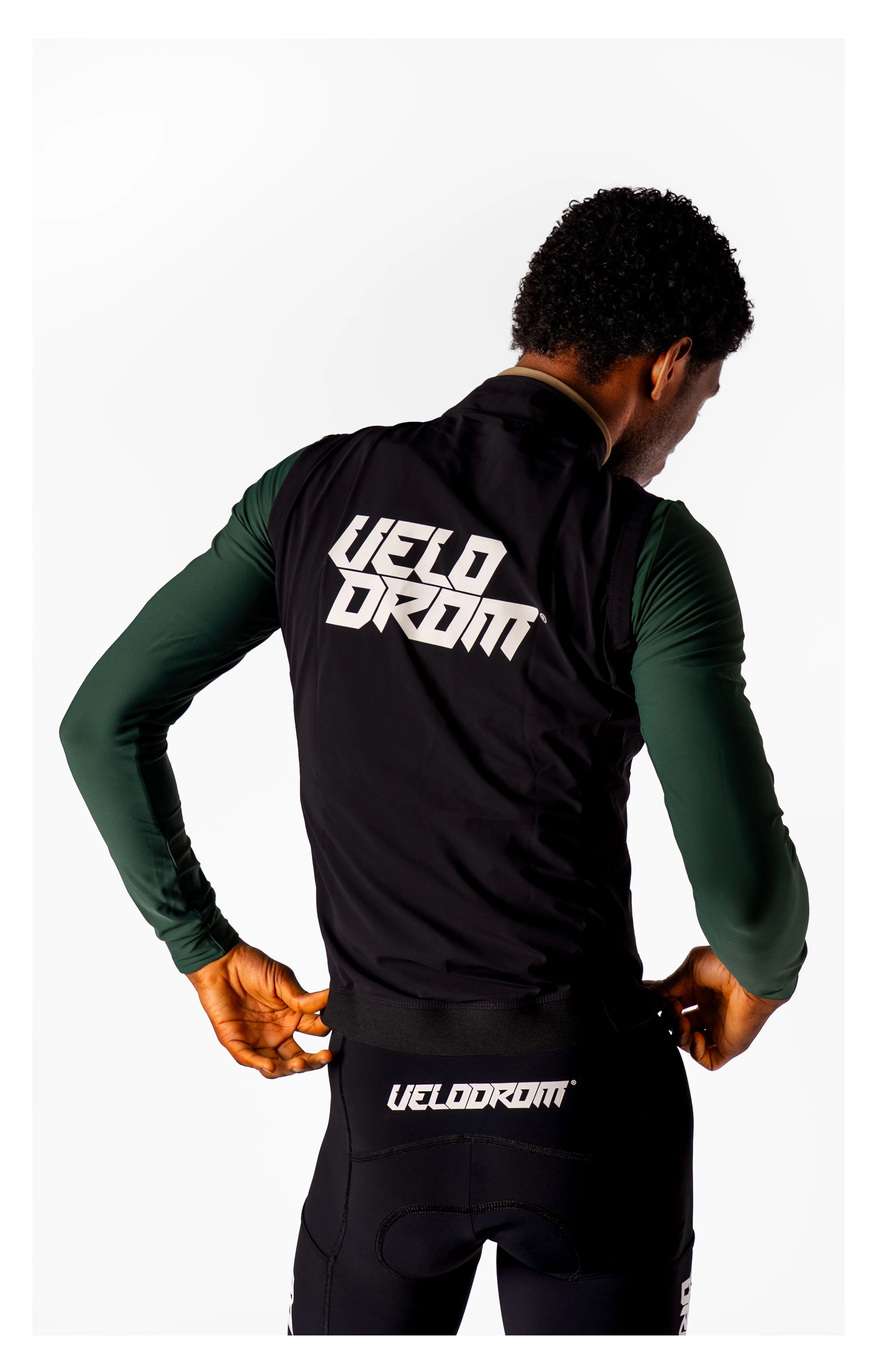 VELODROM RaceDay Light Gilet 3.0 - Black - Image 3