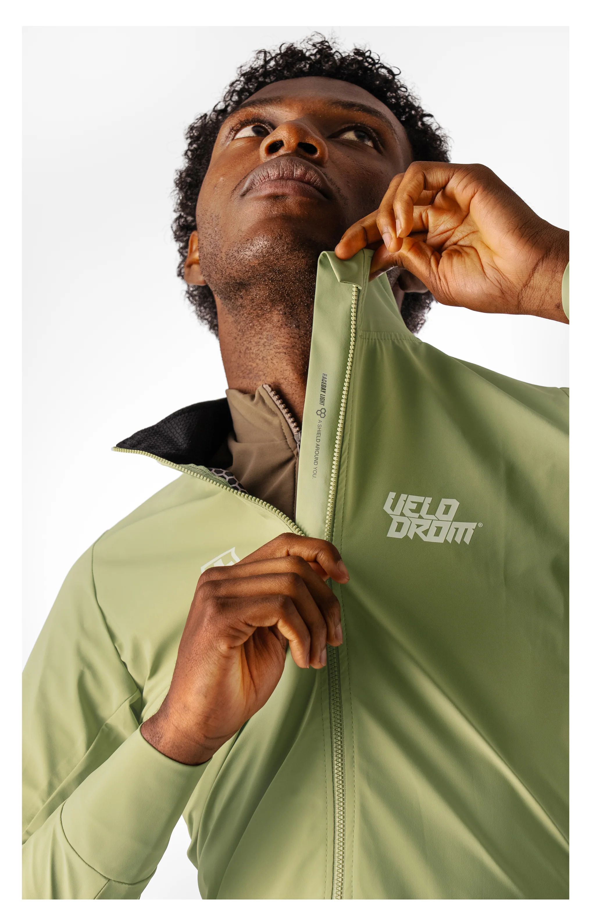 VELODROM RaceDay Light Jacket 3.0 - Fade Green - Image 4