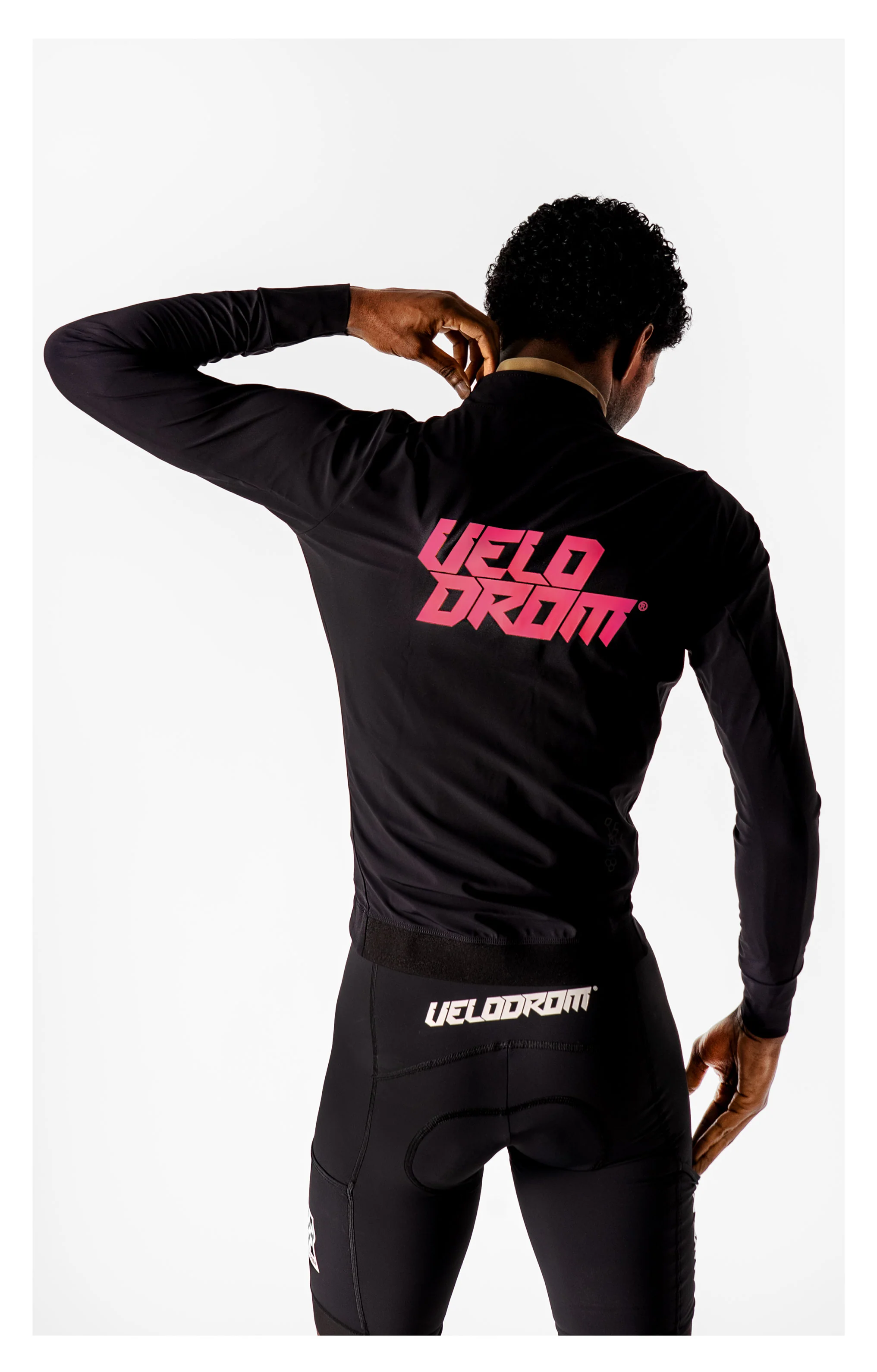 VELODROM RaceDay Light Jacket 3.0 - Black/Fade Pink - Image 2