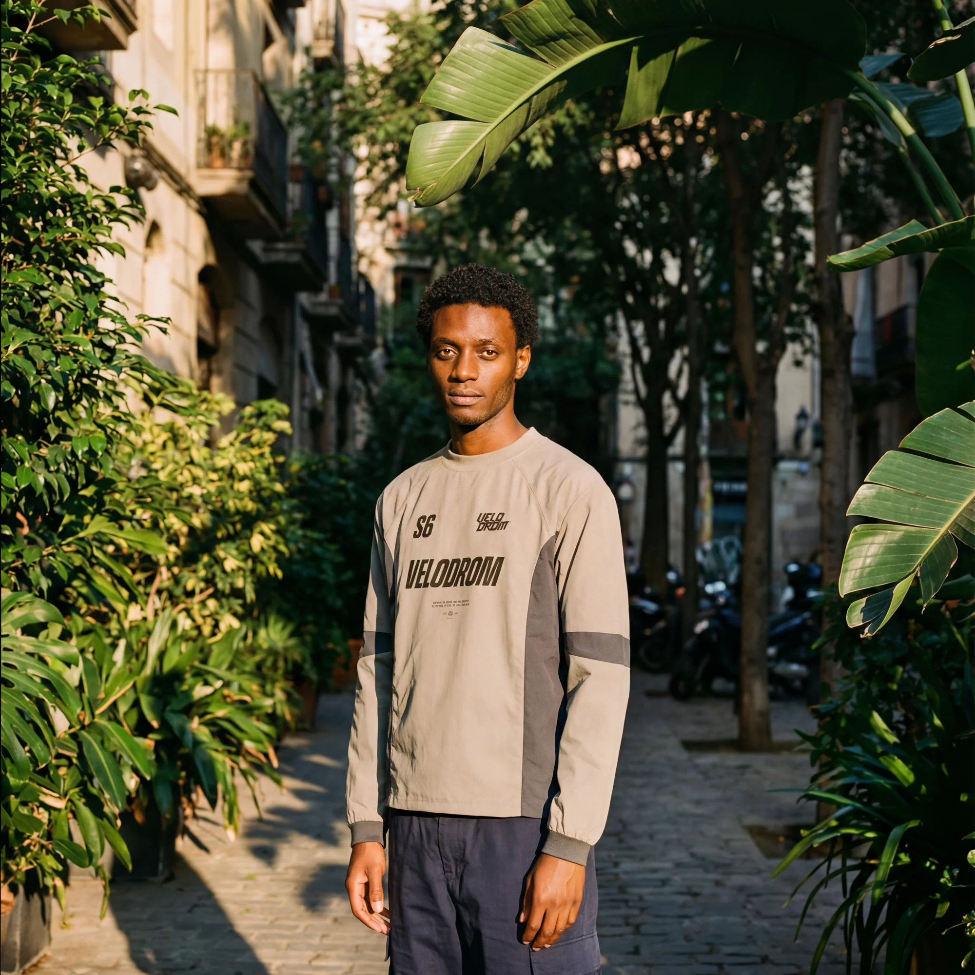 VELODROM S6 Collection Technical Sweatshirt - Light Grey - Image 7