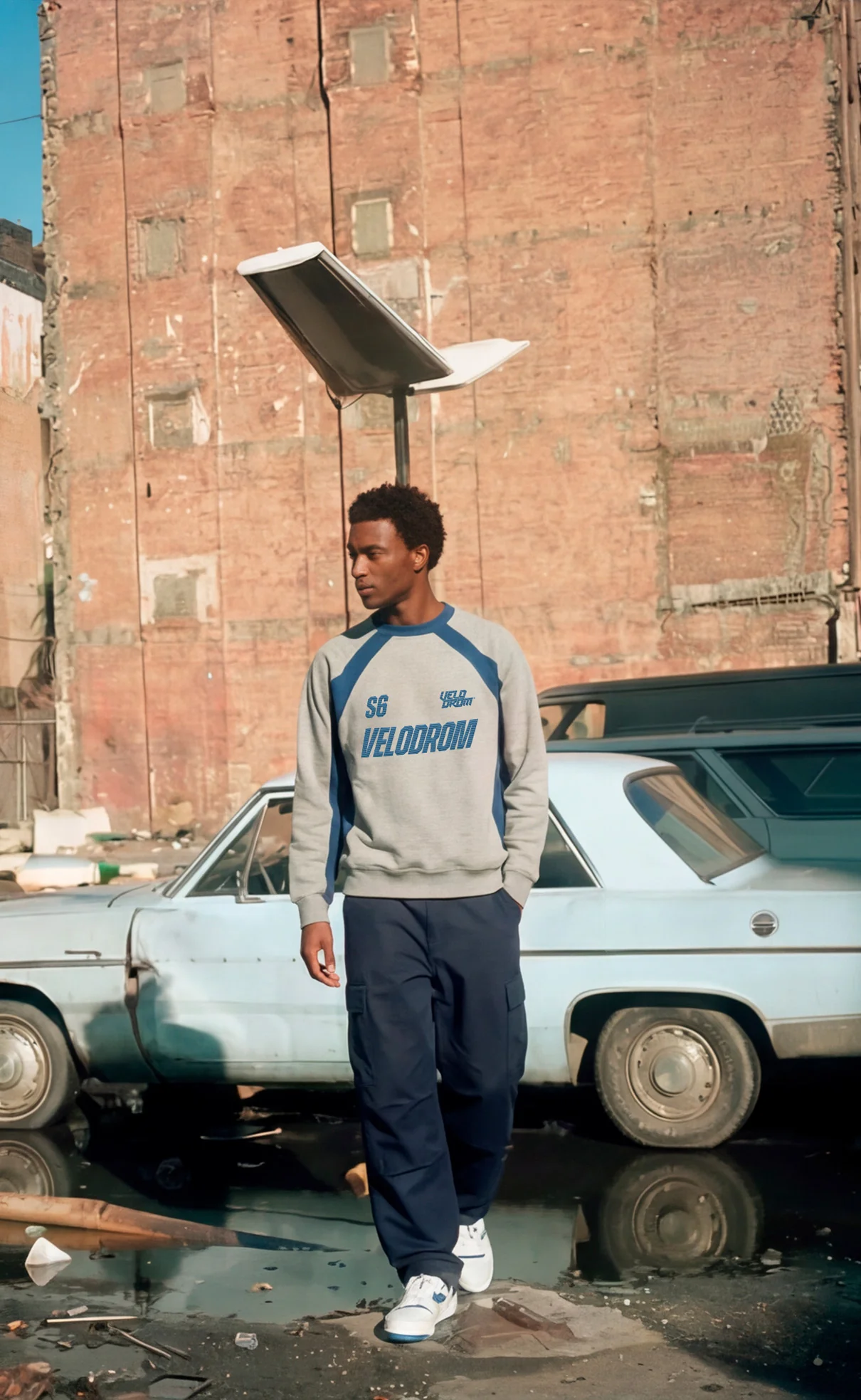 VELODROM S6 Collection Retro Sweatshirt - Grey Blue - Image 9