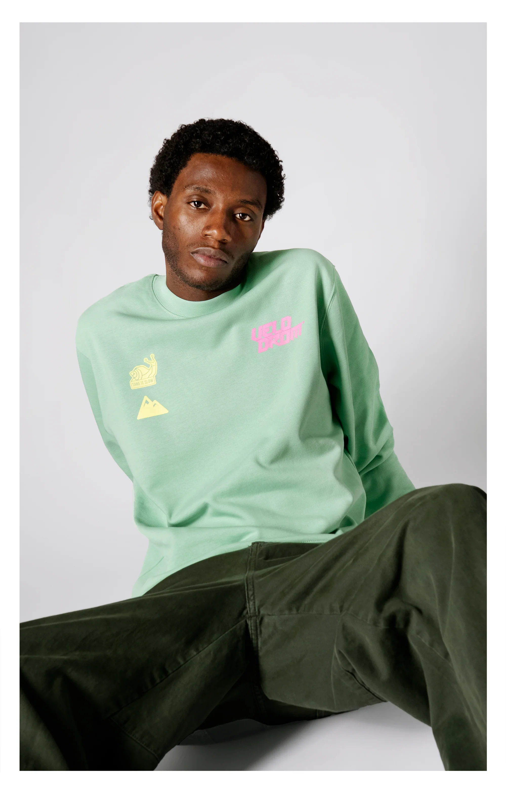 VELODROM Sweatshirt The Social Climber - Green/Pink/Yellow - Image 3
