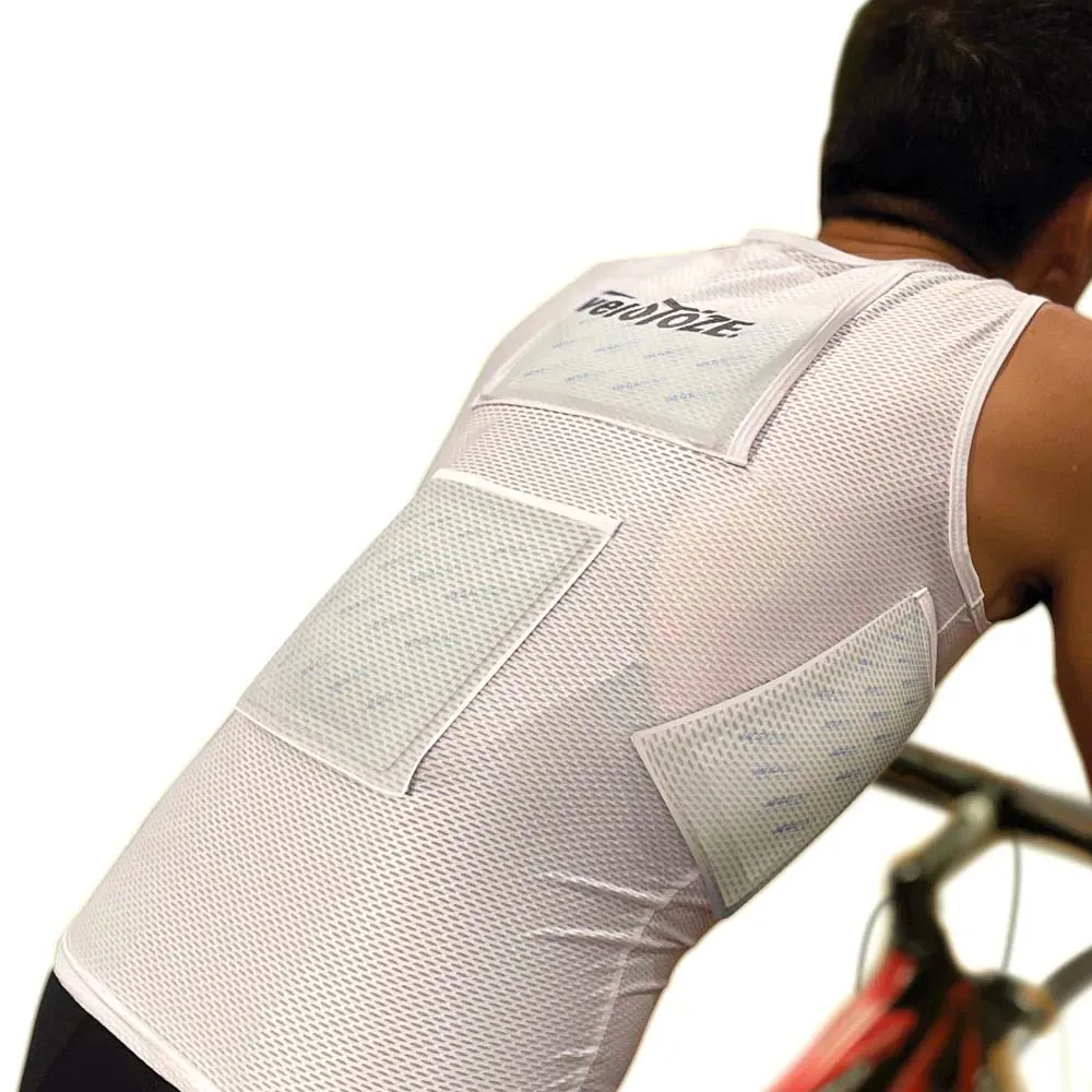VeloToze Cooling Vest with Ice Packs - White - Image 3