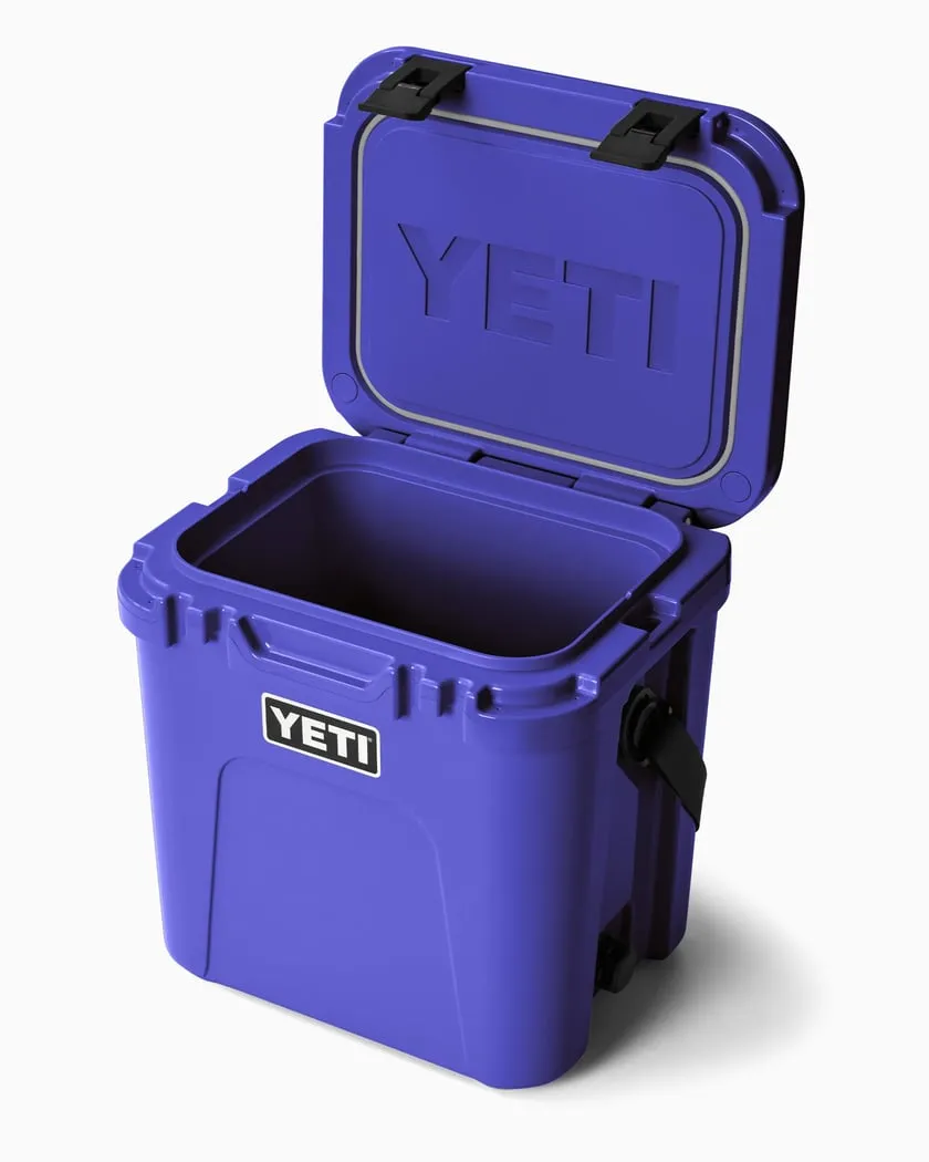 YETI Roadie 24 2.0 Portable Cooler - Marine Violet - Image 2