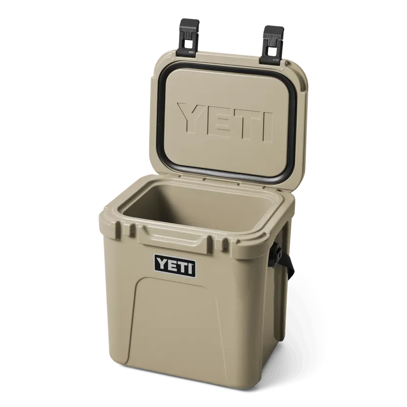 YETI Roadie 24 Cool Box - Desert Tan - Image 3